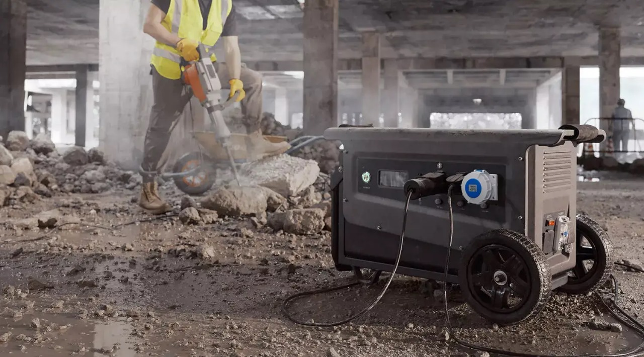 Why Partnering with Top Portable Power Station Manufacturers Boosts Your Brand?