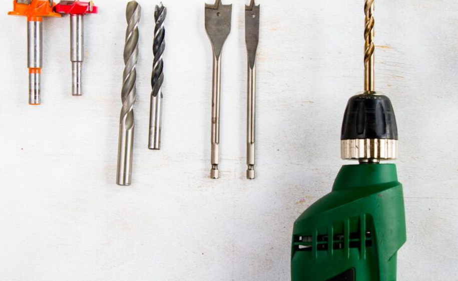 Choosing the Right Magnetic Bit Holder for Drill for Maximum Performance
