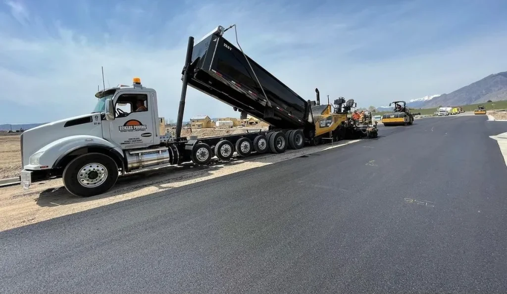 Professional Asphalt Paving Utah Services for Smooth Surfaces