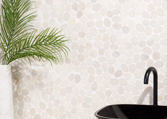 Pebble Tile Ideas for Natural Texture in Small Accent Areas