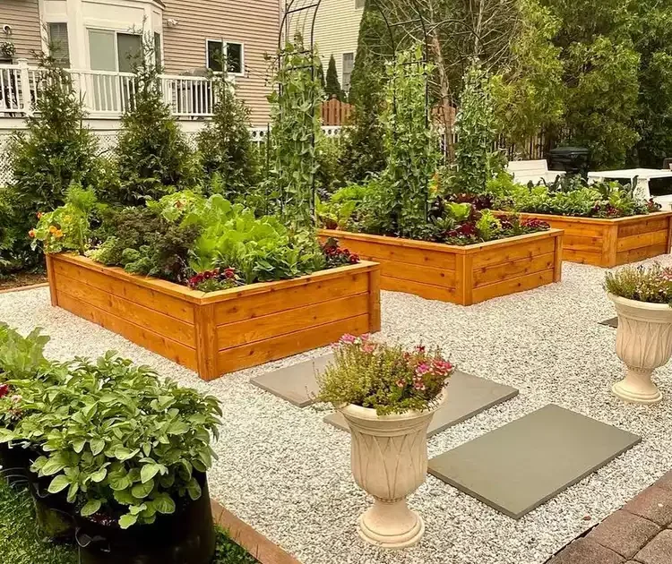 Raised Planter Ideas for Defining Small Outdoor Zones